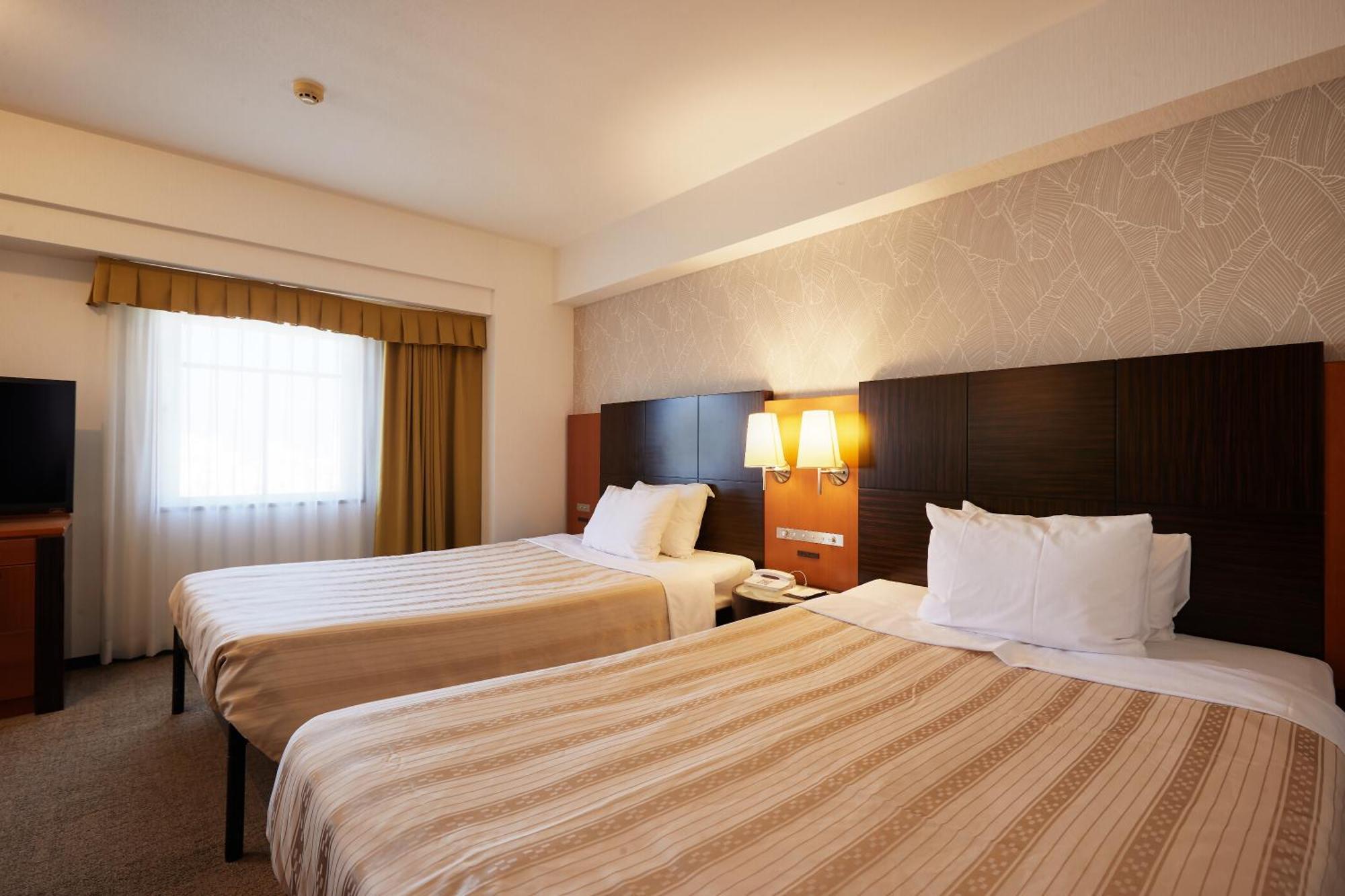 Grg Hotel Naha Higashimachi Exteriör bild